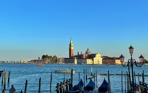 Direct flights to Venice
