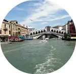 Holidays in Venice Italy? Visit this City for a Weekend full of romance. I will give you the Highlights of having a lovely Holiday in Venice.