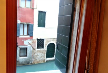 Hotel Venice canal comfortable
