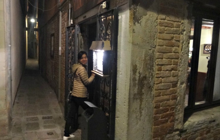 Entering Restaurant Venice Italy Vini da Giglio