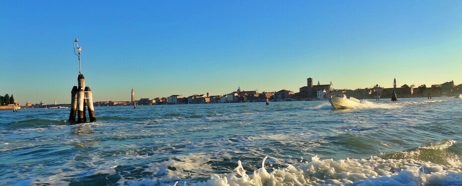 Taxi Transfer from Airport to Venice