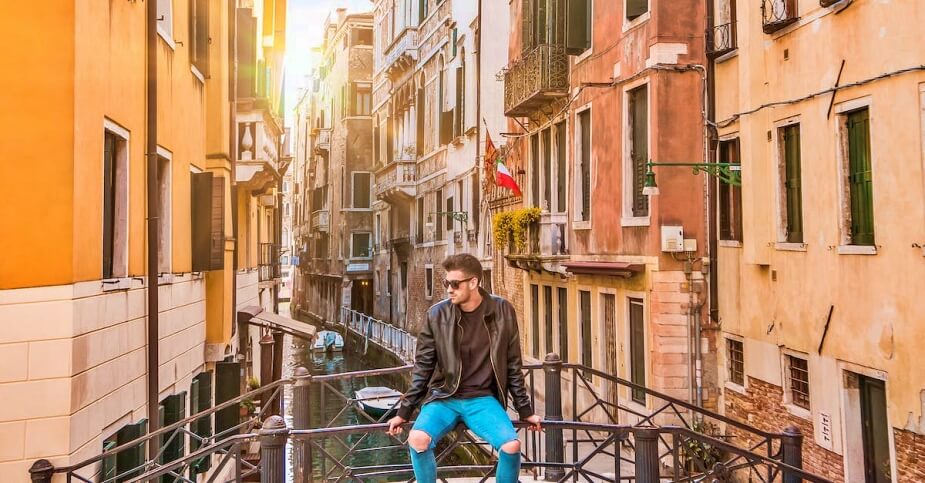 How to get from rome to Venice