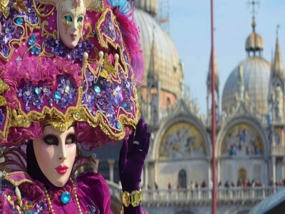 Venice-Activities-Carnival