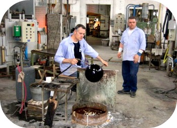 Murano: Glass Factory Experience with Tour and Demonstration